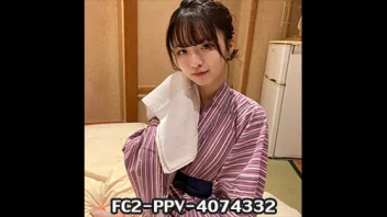 FC2-PPV-4074332 Ayu-Chan เดทร้อนฉ่ากับทีมงานที่ออนเซ็นสุดเด็ด