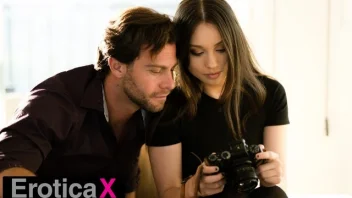 Liv Wild ใน EroticaX เซ็กซี่ถ่ายภาพ เย็ดสาวตากล้องยุโรปสดใหม่