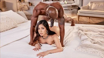 Xxlayna Marie หุ่นดีเซ็กซี่โดน BBC คนดำโหนกใหญ่สุดฟิน