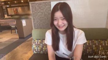 FC2-PPV-4525860 หมวยน่ารักตัวเล็กขาวใส เย็ดมันส์จัดเต็มไม่เซ็นเซอร์