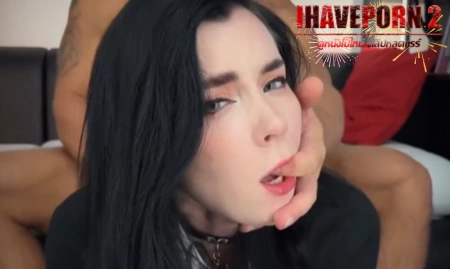 Sweetie Fox โม๊กควยบนรถ ก่อนโดนควยหรั่งเย็ดแตกใน 3 รอบ