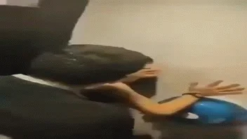 108TEEN เย็ดในผับทองหล่อ คลิปหลุดเสียงดัง ห้องน้ำแอบถ่ายเด็ดสุด