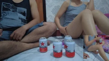 SATISFY WOMEN หนังxxxอินโดร้อนแรง เบียร์กับเสียวก่อนเย็ดเสียวสุดติ้ว