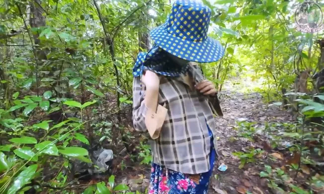 คลิปหลุด NINEW THAI CUTE เย็ดเมียตอนเดินหาเห็ด