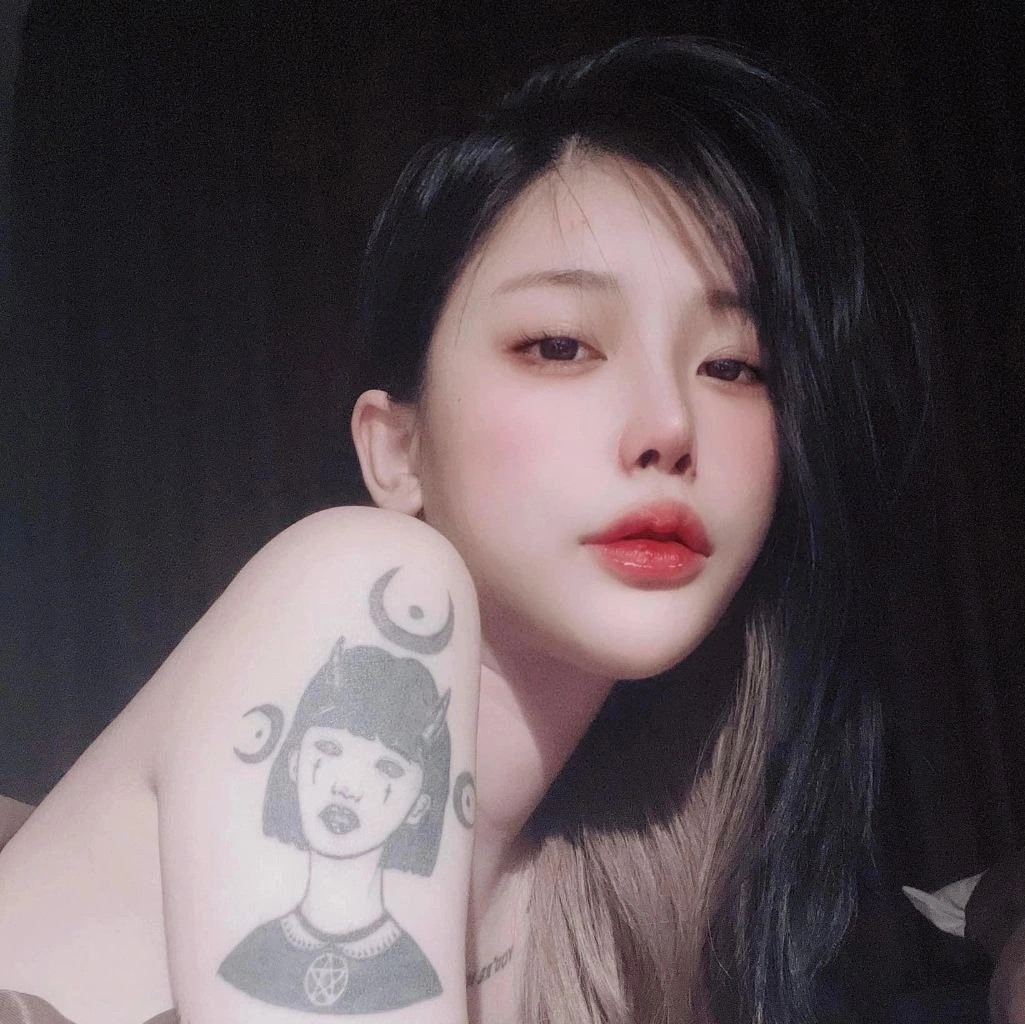 น้องอายูมิ คลิปหลุด 18+ หุ่นเผ็ดจัด ร้อนแรงทะลุจอ