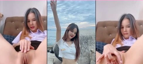 น้องอากิ นักศึกษา Mwchu เล่นเสียวหน้ากล้อง ถ่างหีโชว์น้ำเดิน