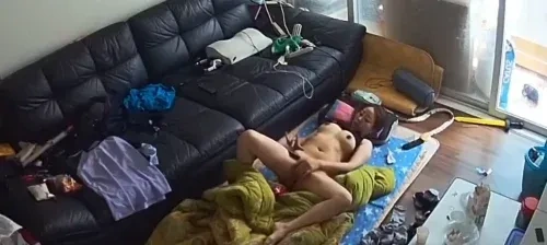 แอบถ่ายสาวไทยเงี่ยนจัด เล่นหีครางเสียงดังน้ำหีเยิ้มเต็มเบาะ